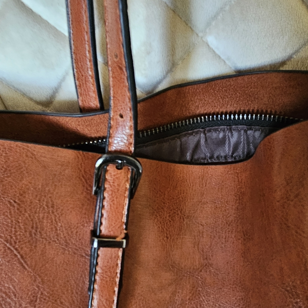 Rock The Tote - image 5